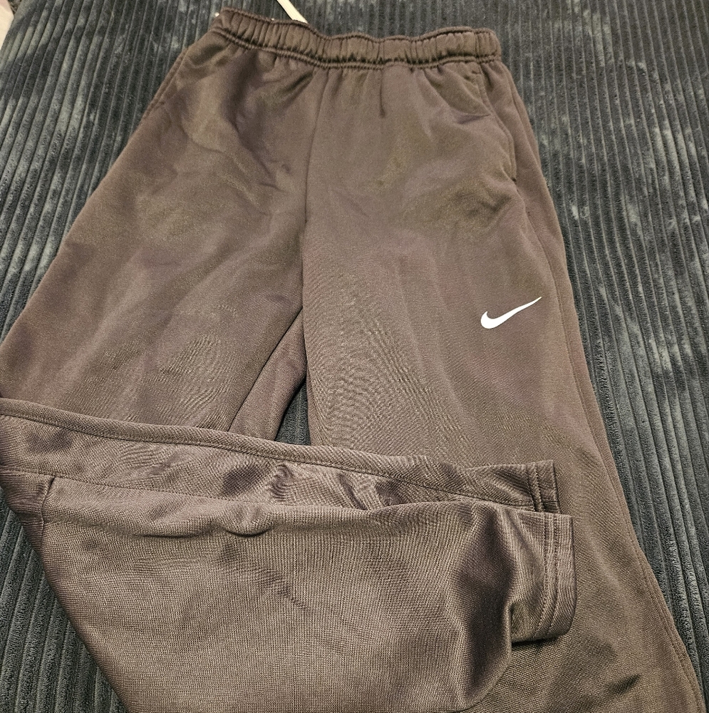 Nike pants